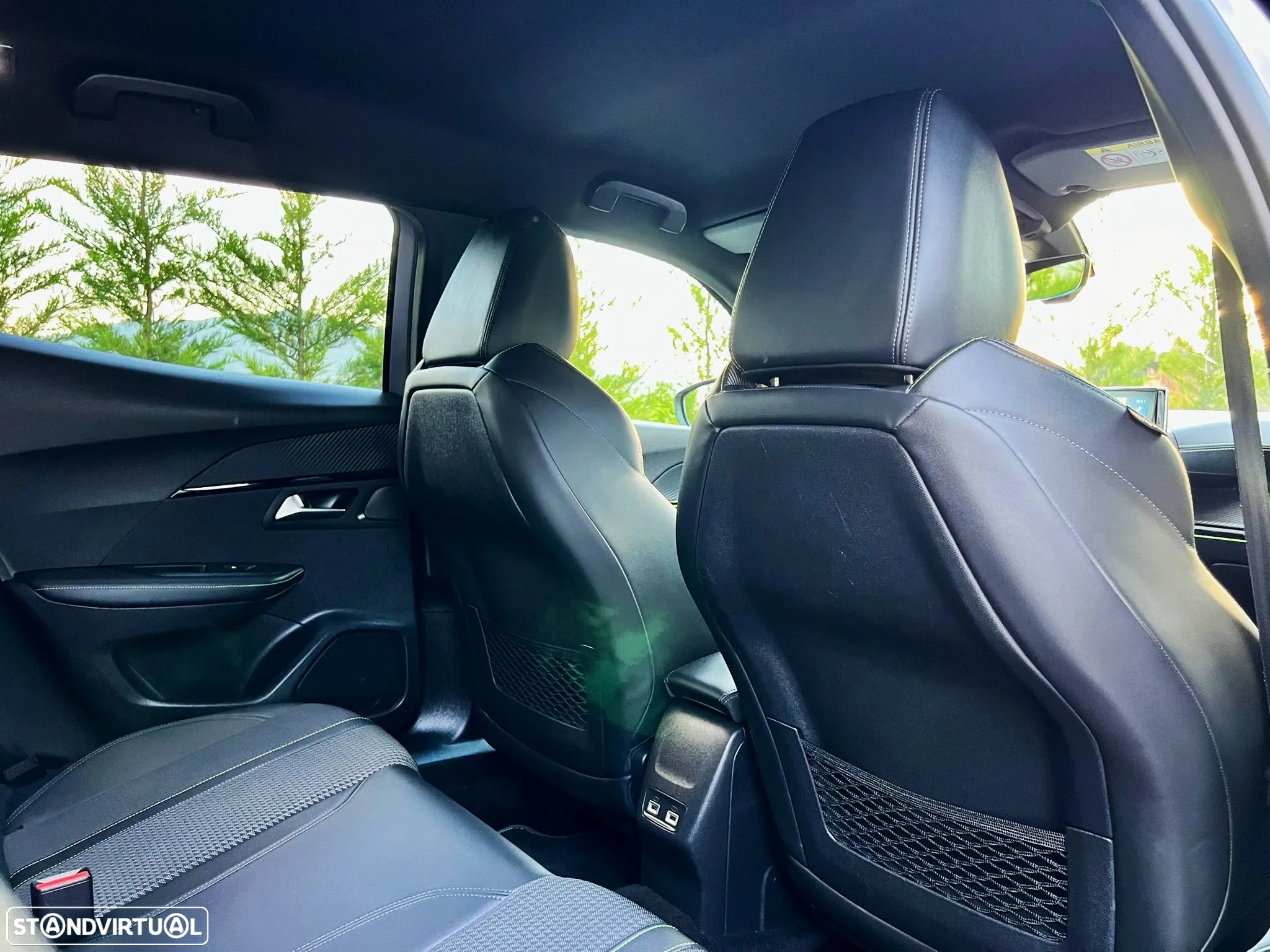 Peugeot 2008 1.5 BlueHDi GT Line EAT8 - 21