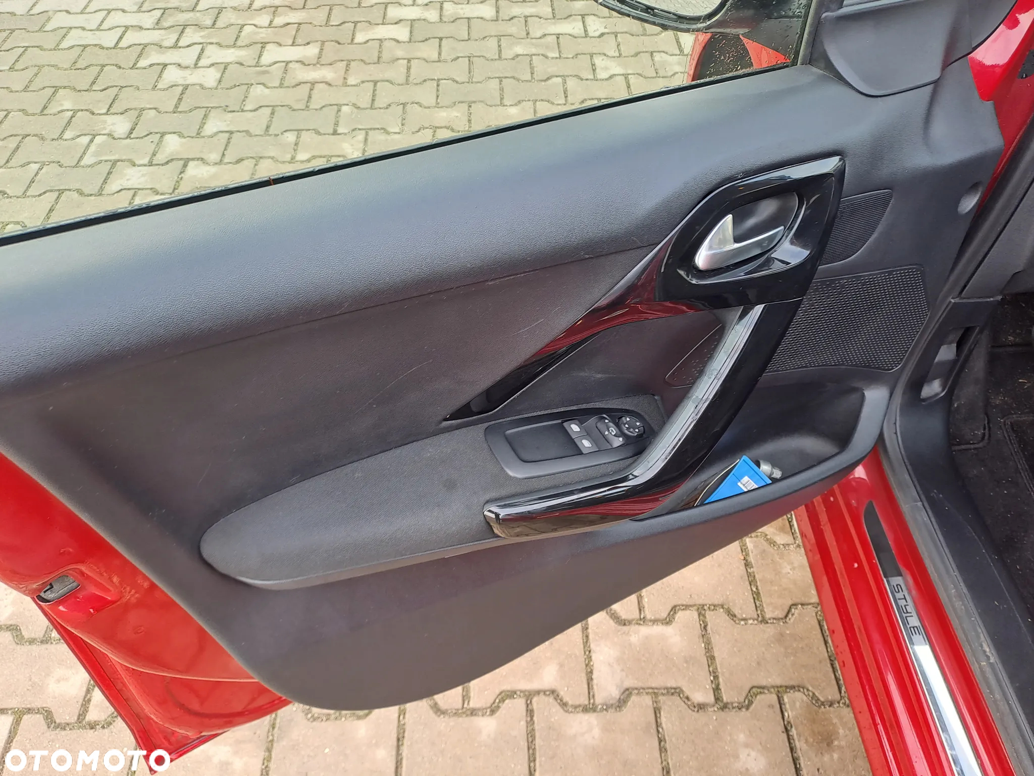 Peugeot 208 1.2 VTi Style - 25