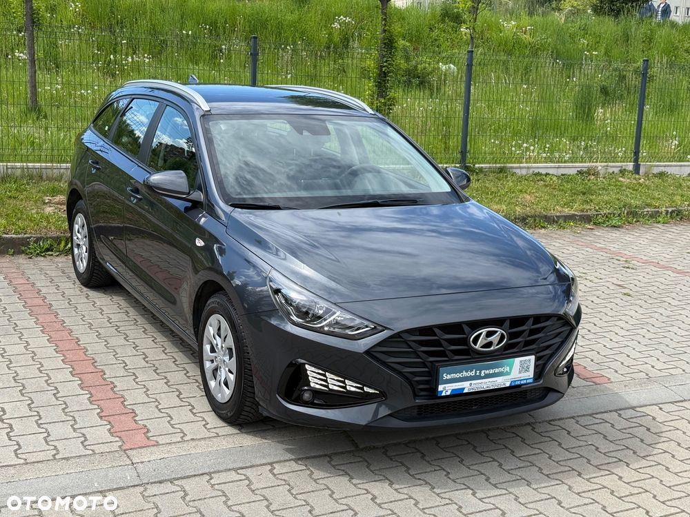 Hyundai i30 1.5 DPI Classic + - 36