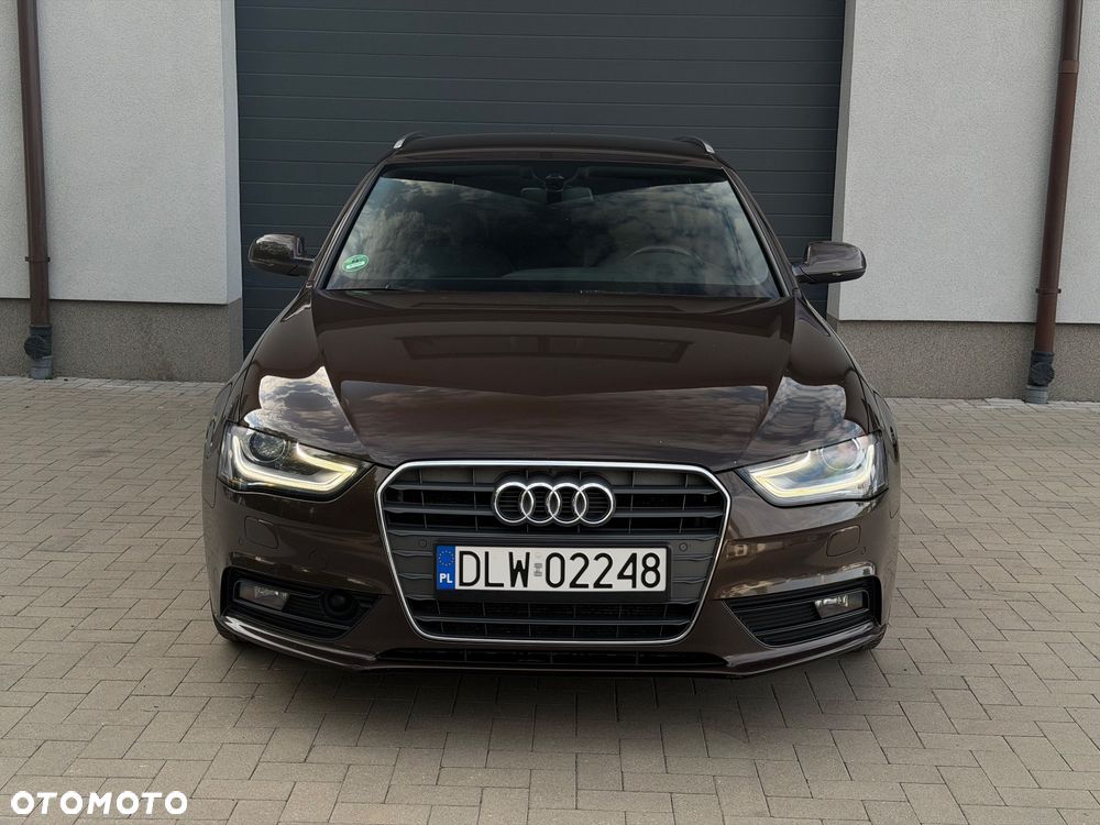Audi A4 Avant 2.0 TDI Sport S tronic - 2