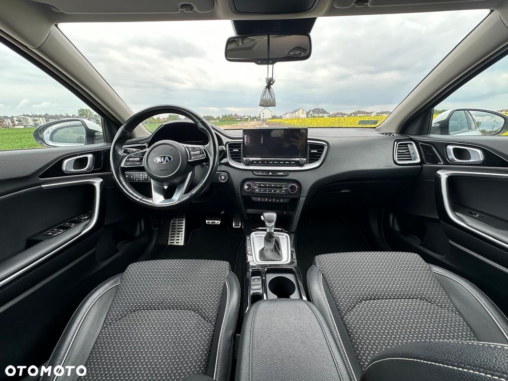 Kia XCeed 1.6 GDI PHEV Business Line DCT - 6
