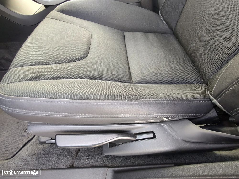 Volvo S60 2.0 D3 Momentum - 9