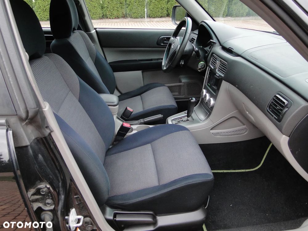 Subaru Forester 2.0 XC Celebration - 21