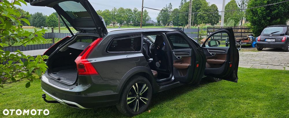 Volvo V90 Cross Country D5 AWD Pro - 7