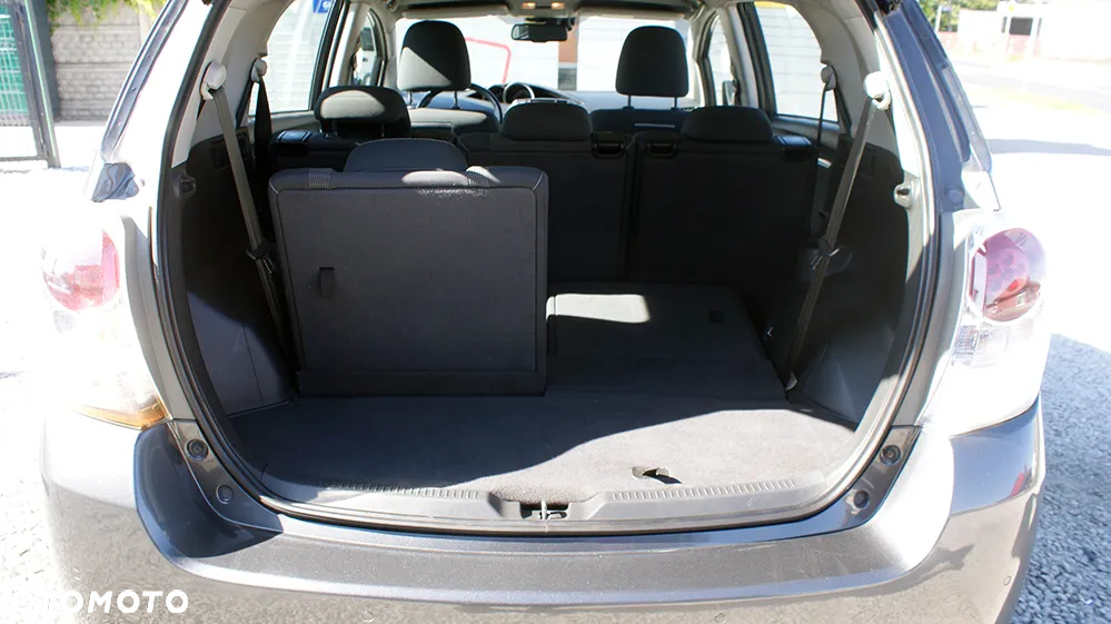 Toyota Verso 1.6 D-4D 5-Sitzer Start/Stop Comfort - 19
