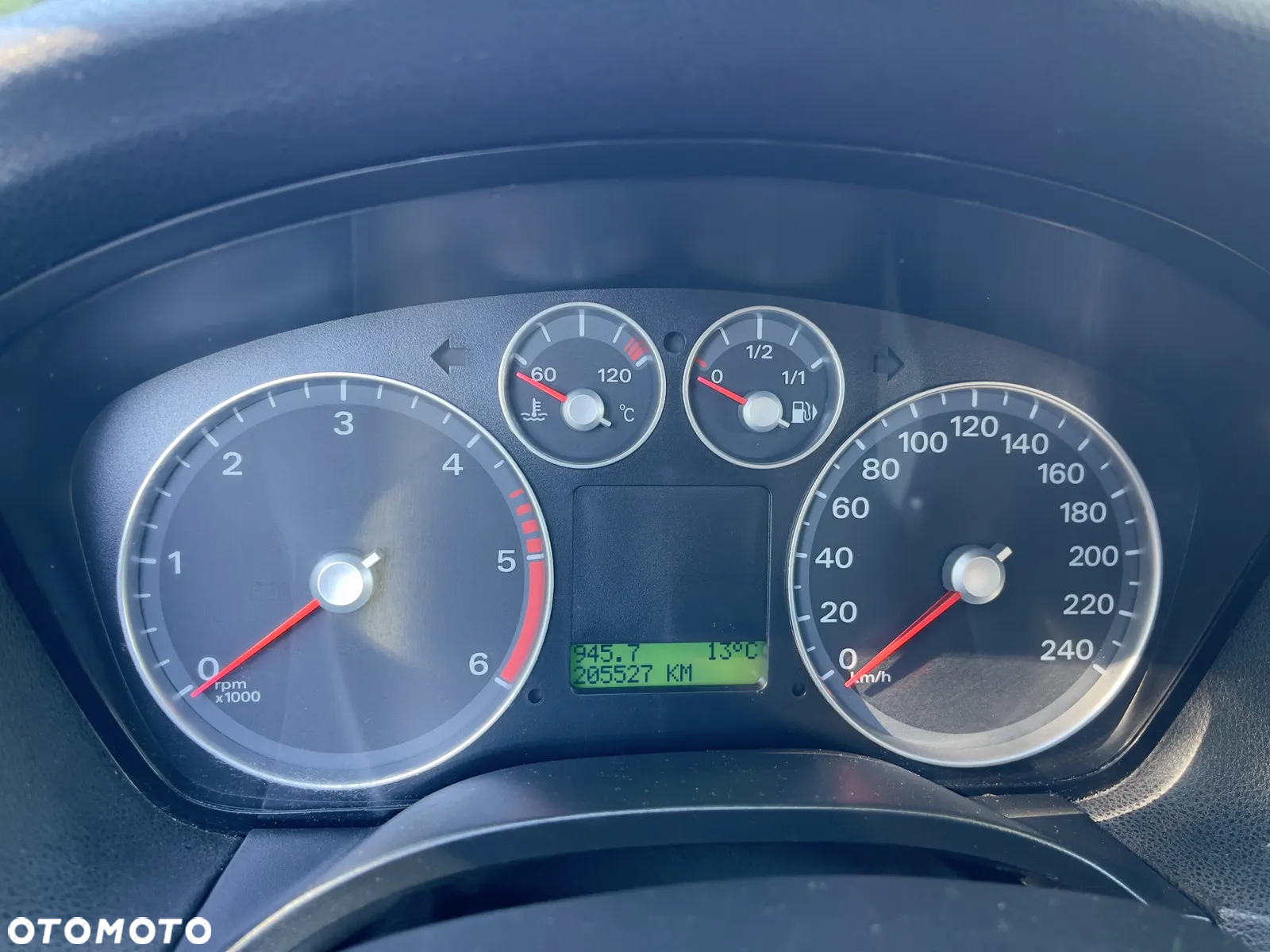 Ford Focus - 11