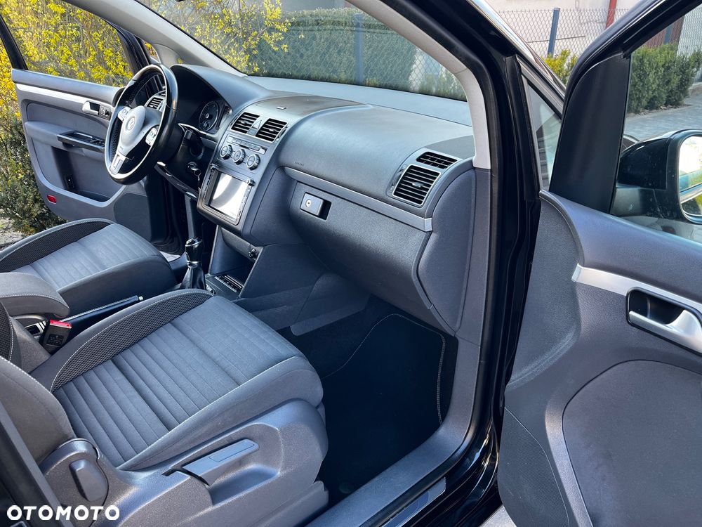 Volkswagen Touran 2.0 TDI DPF Cup - 7