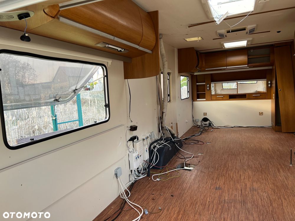 Tabbert Princesse 655 / Vivaldi 460 i inne LMC Kondor VIP 650 / Fendt Diamant 590 /Rubis 395 - 37