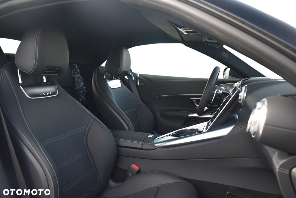 Mercedes-Benz SL - 11