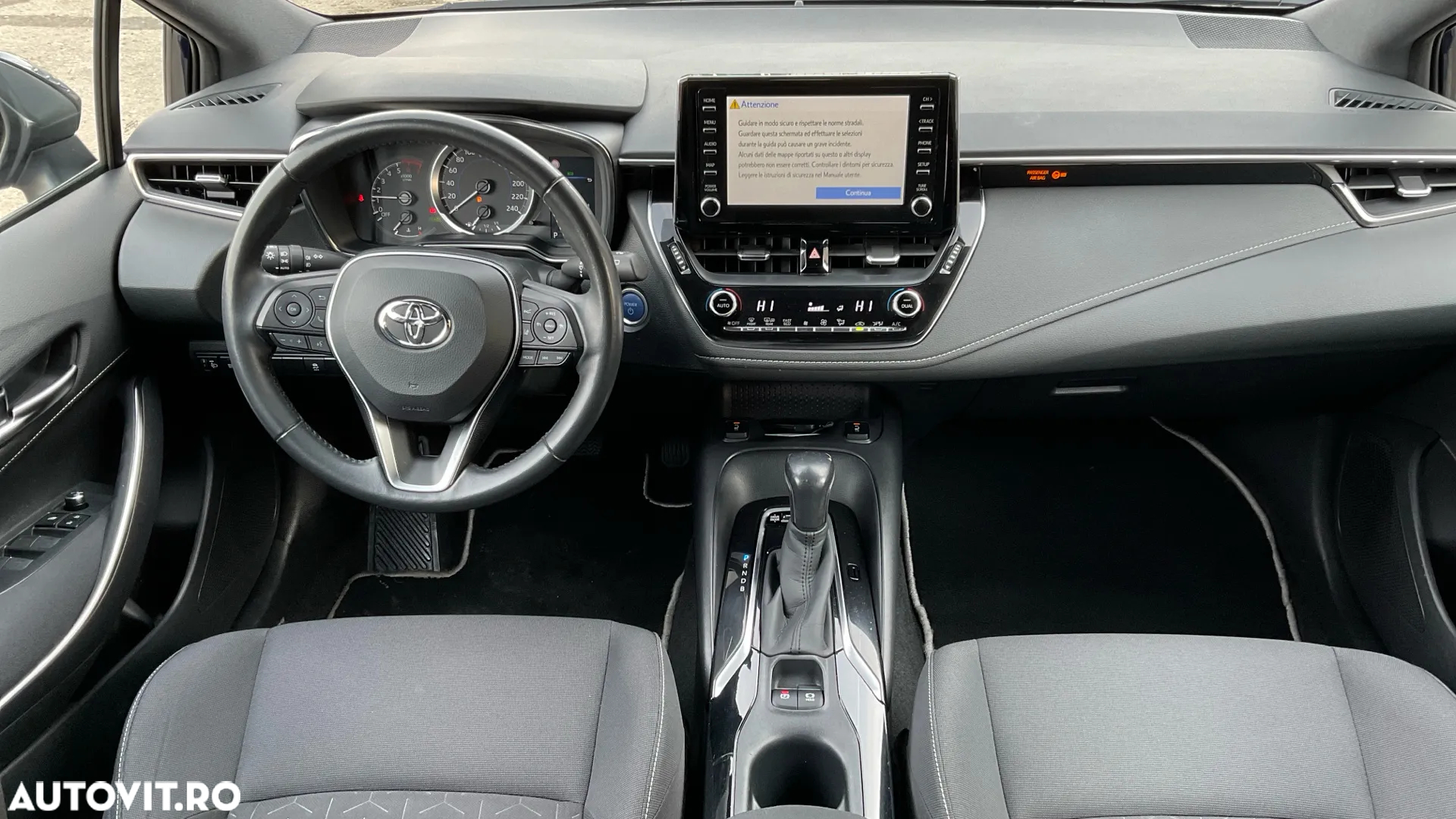 Toyota Corolla 1.8 HSD TS Dynamic - 9