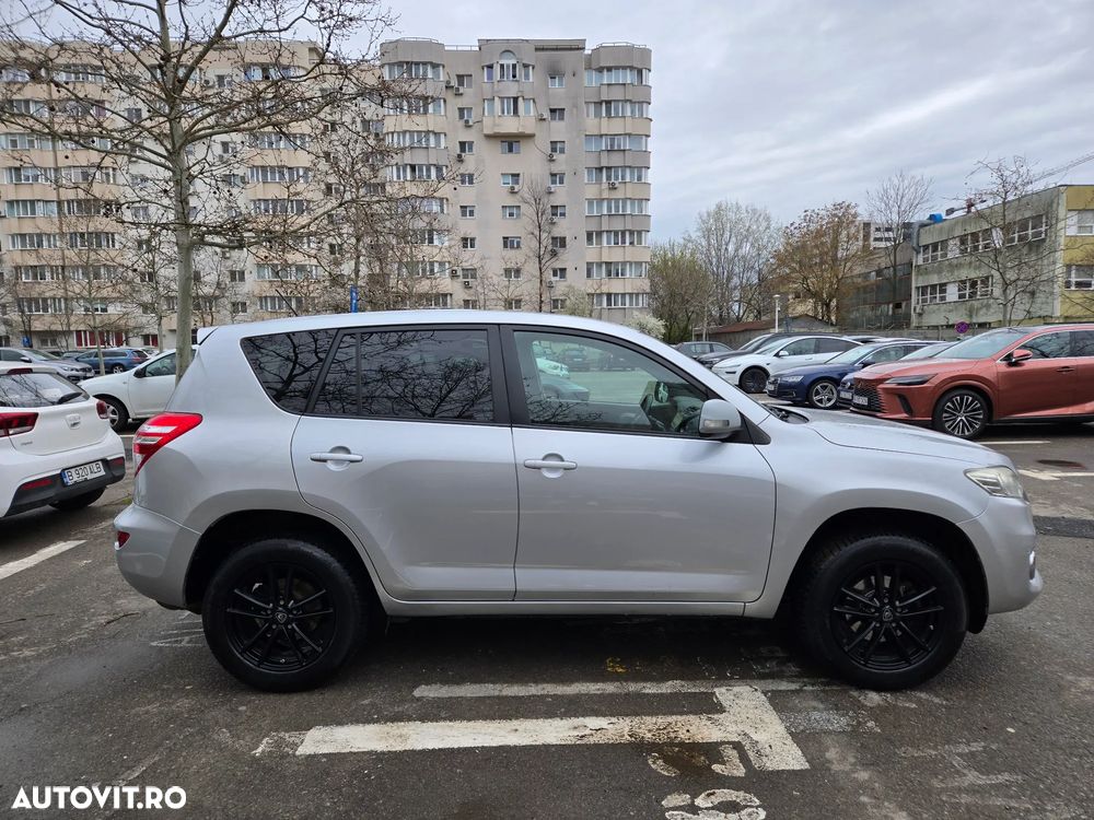 Toyota RAV4 2.2 D-4D Executive - 4