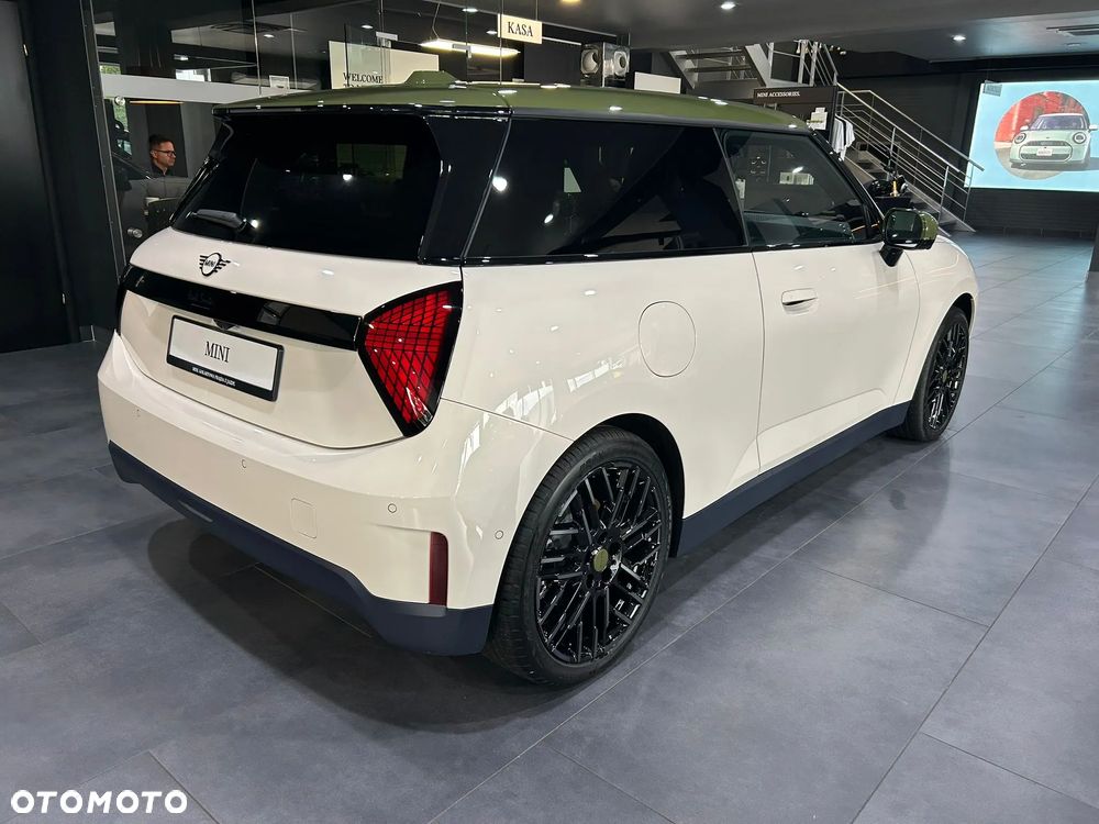 MINI Inny - 3