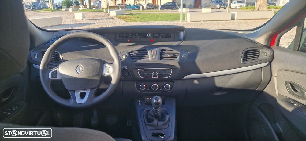 Renault Grand Scénic Energy dCi 110 S&S Expression - 12