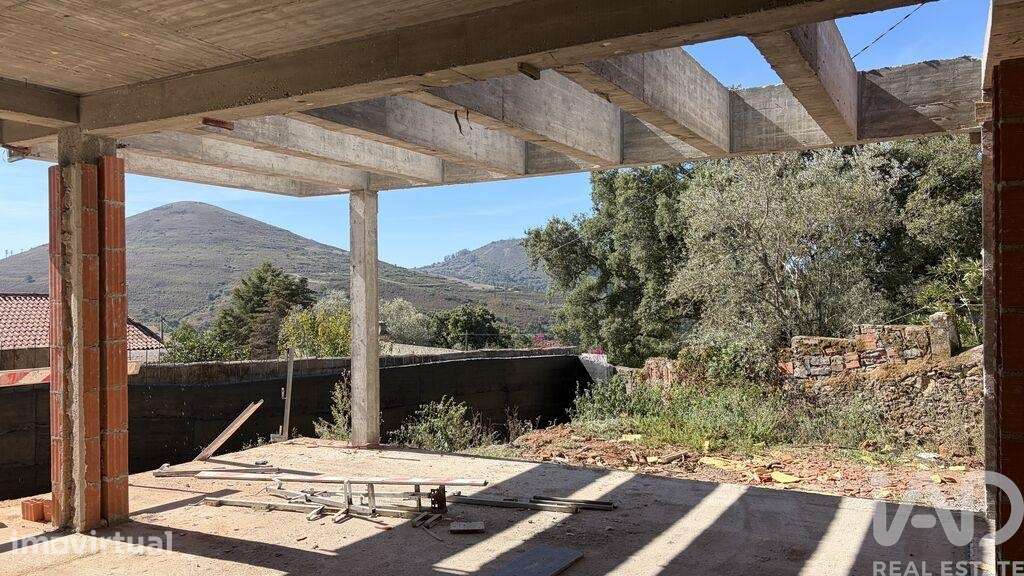 Casa / Villa T4 em Malveira e São Miguel de Alcainça de 324,00 m2 - Grande imagem: 4/13