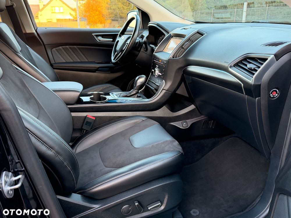 Ford Edge - 15