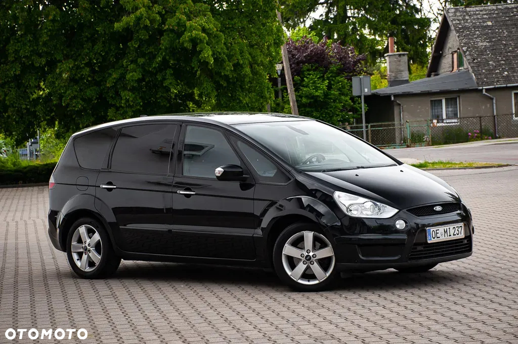 Ford S-Max 2.0 TDCi DPF Titanium - 12