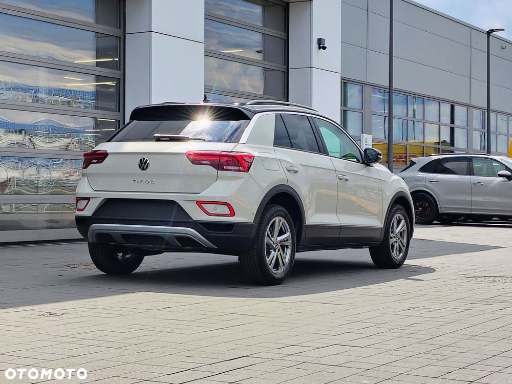 Volkswagen T-Roc - 7