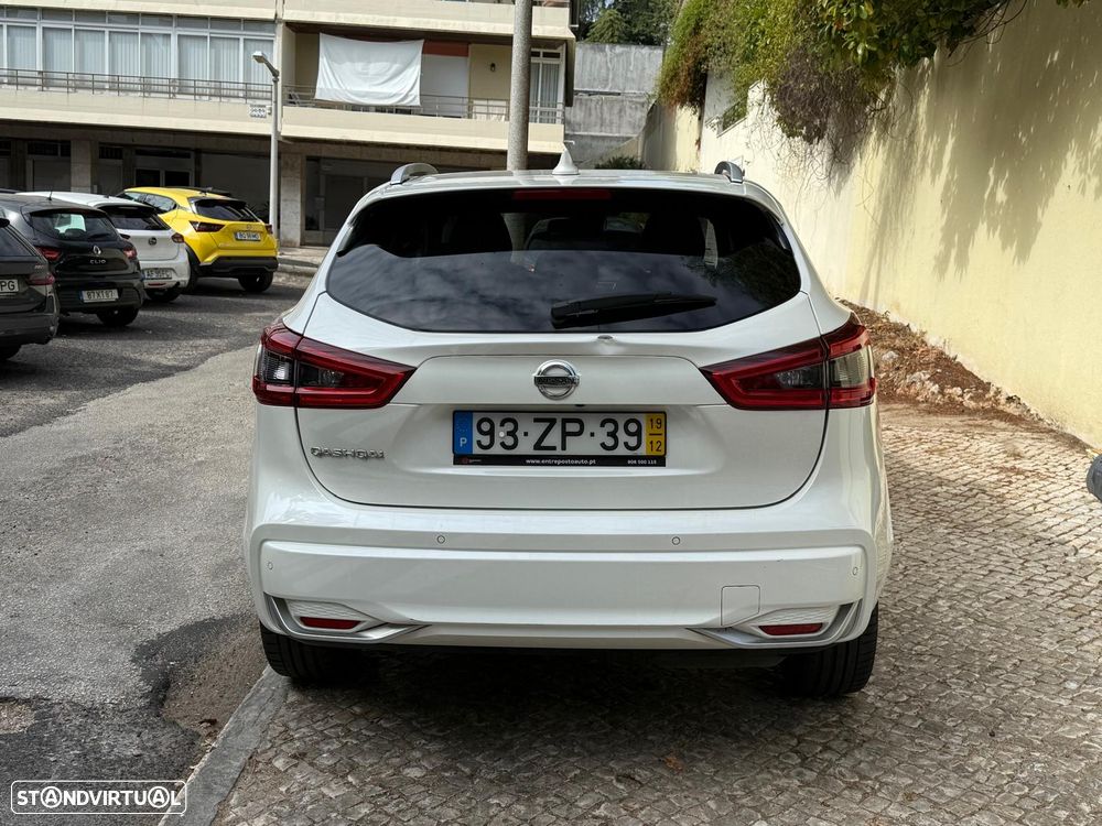 Nissan Qashqai 1.5 dCi N-Connecta DCT - 4
