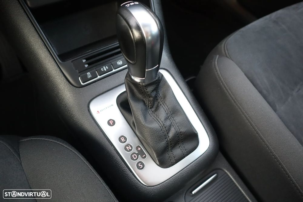 VW Tiguan 2.0 TDi Track 4Motion DSG - 31