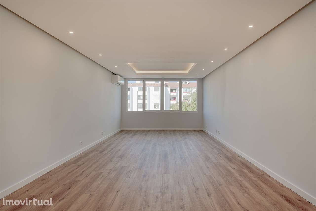 Apartamento T3 em Cascais - Grande imagem: 2/26