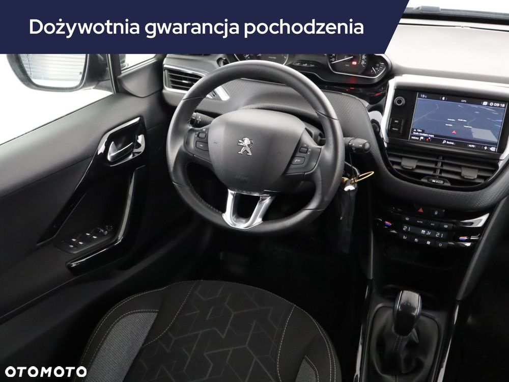 Peugeot 2008 - 9