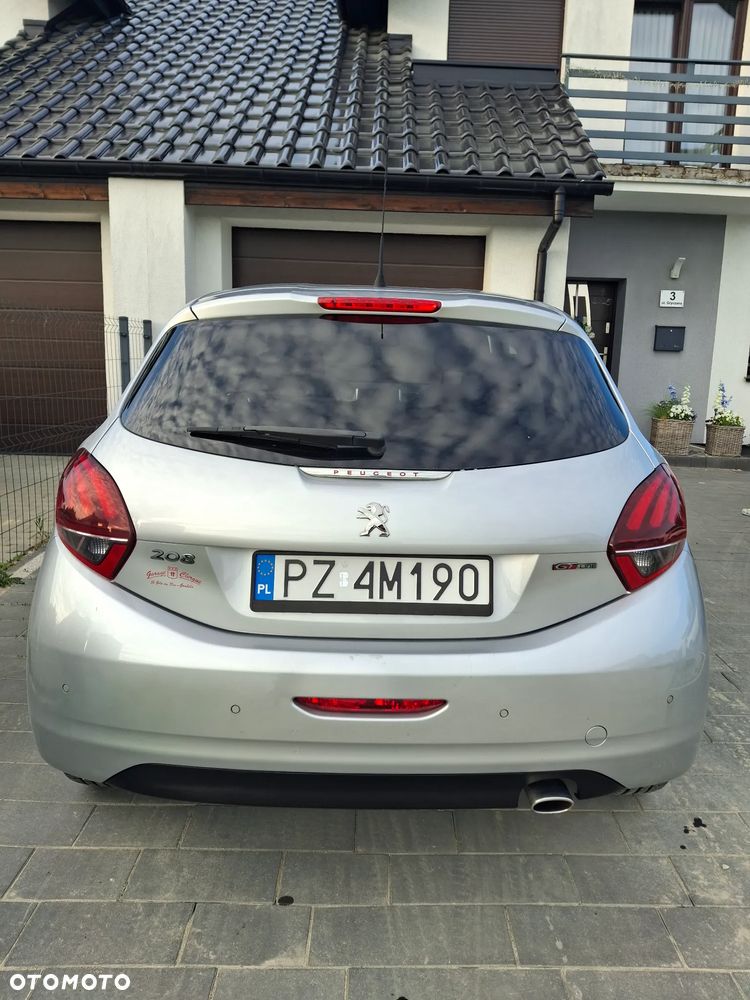 Peugeot 208 PureTech 110 Stop & Start Tech Edition - 5