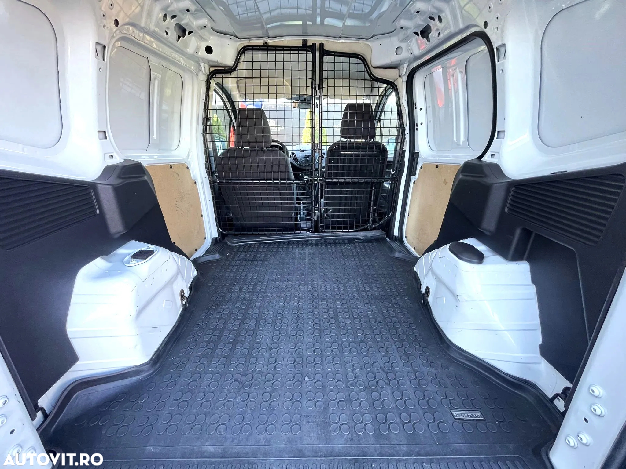 Ford TRANSIT - 19