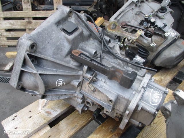 Caixa Velocidades MOT: 176A3000 FIAT PUNTO 176 1999 1.7D 70CV 3P CINZA DIESEL 5V - 2