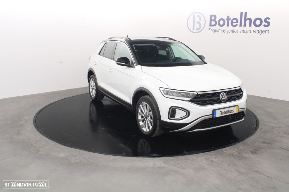 VW T-Roc 1.5 TSI Life DSG - 1
