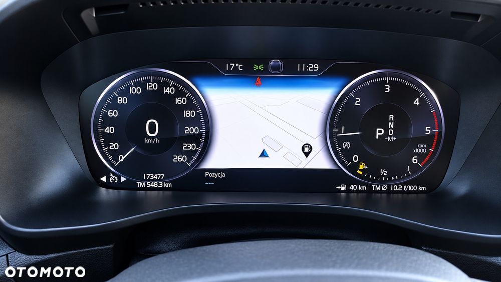 Volvo XC 40 D3 Momentum - 24