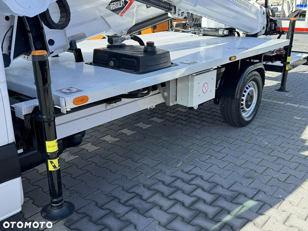 Mercedes-Benz Sprinter Zwyżka Podnośnik Koszowy VERSALIFT VTX-240 UDT - 8