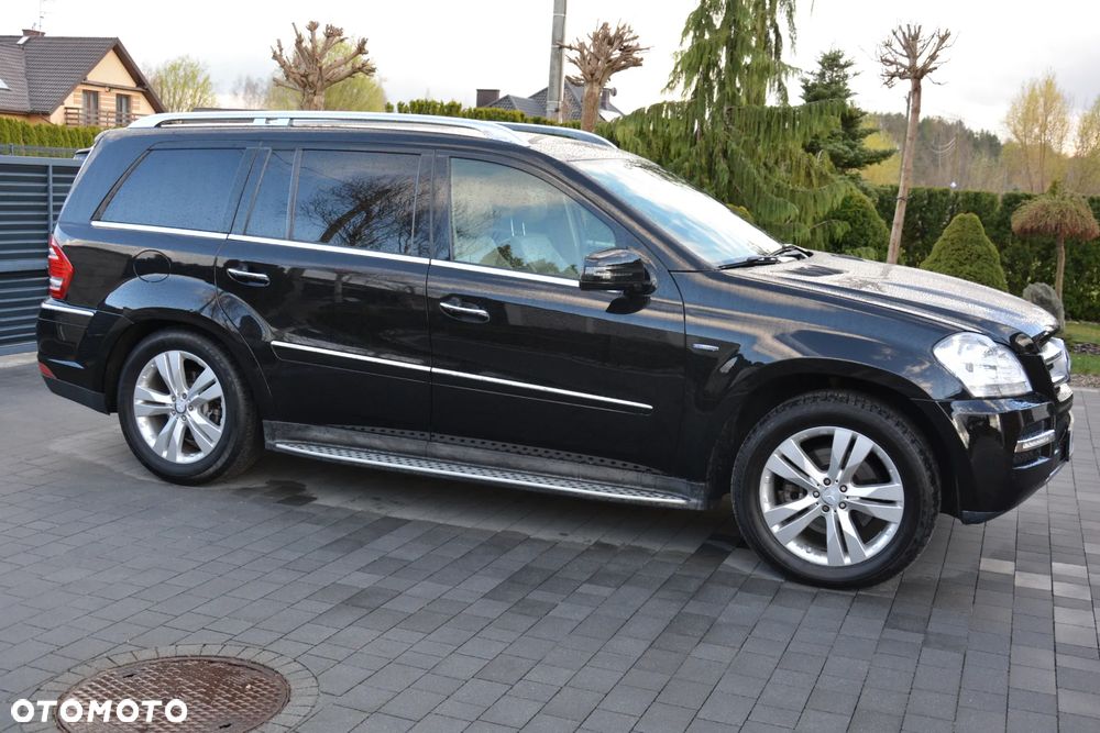 Mercedes-Benz GL 350 BlueTEC 4Matic 7G-TRONIC - 6
