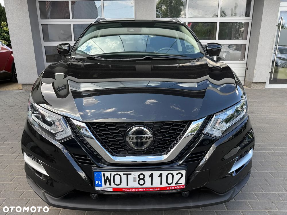 Nissan Qashqai 1.3 DIG-T N-Connecta DCT - 28