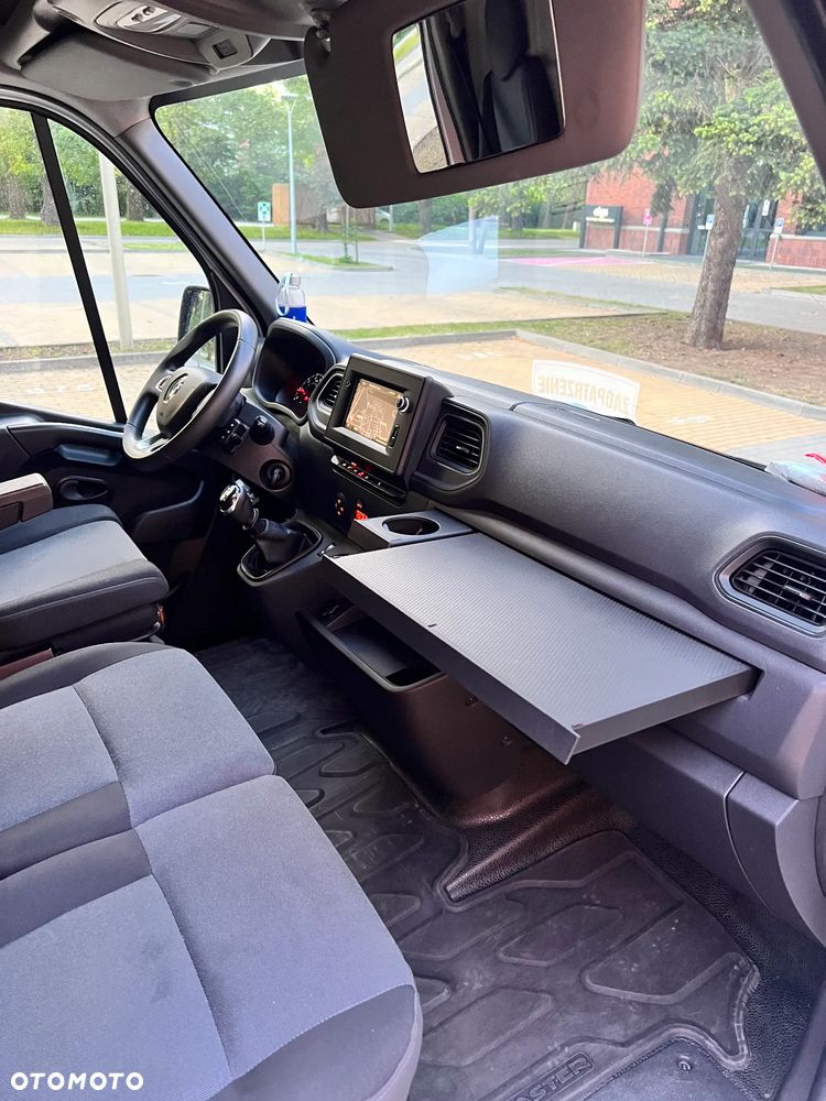 Renault Master - 11