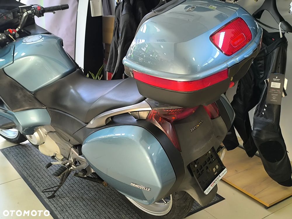 Honda NT - 25