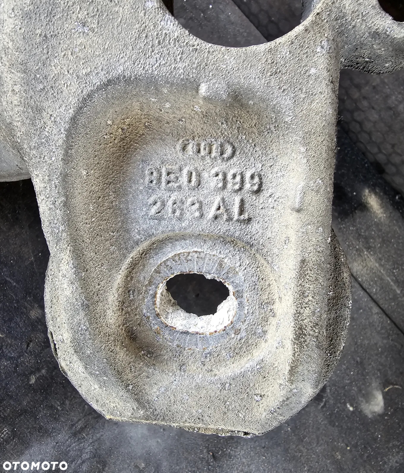 ŁAPA PODPORA MOCOWANIE SKRZYNI BIEGÓW 8E0399263AL SEAT EXEO SEDAN 2.0 TDI - 5