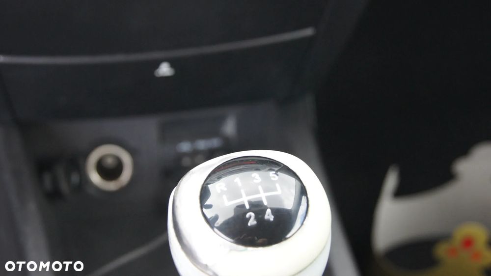Kia Ceed 1.6 Crdi Comfort + - 17