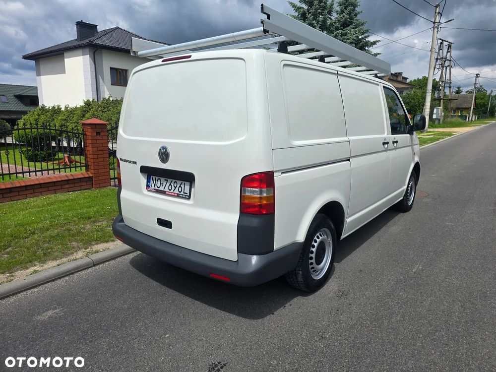 Volkswagen Transporter - 7