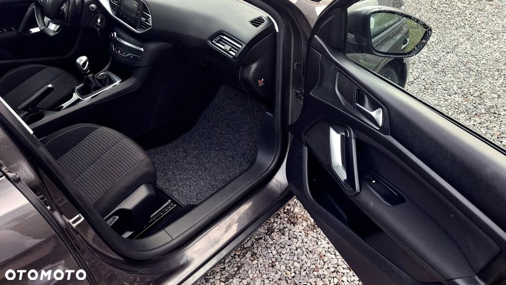 Peugeot 308 BlueHDi 120 Stop & Start Business-Line - 24