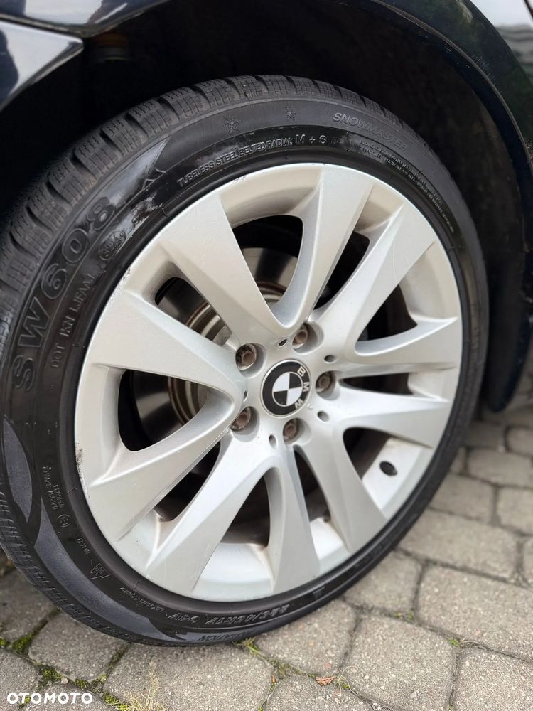 BMW Seria 3 318d DPF Edition Sport - 24