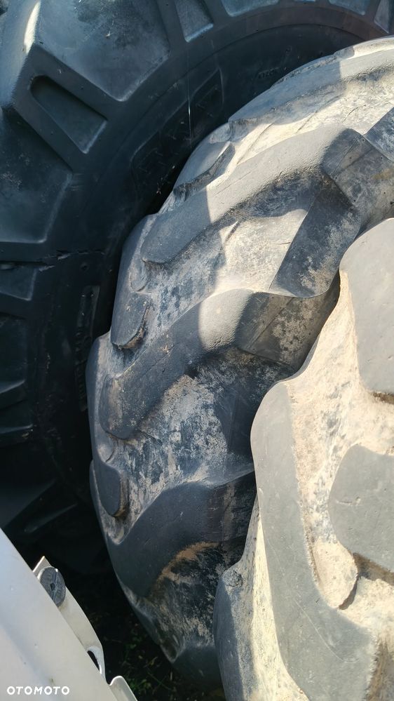 Opona opony Alliance 12.0R18 300/75R18 - 6