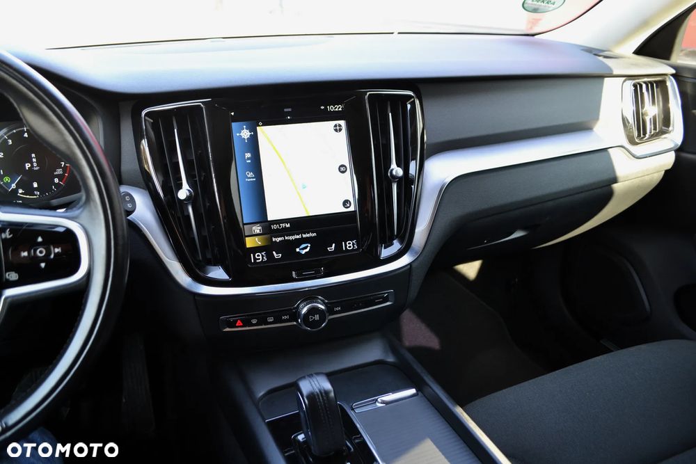 Volvo V60 T5 AWD Geartronic Momentum - 13