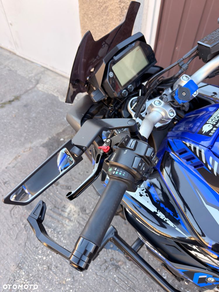 Yamaha MT - 9