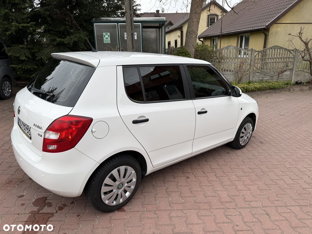 Skoda Fabia 1.6 TDI DPF Comfort - 2