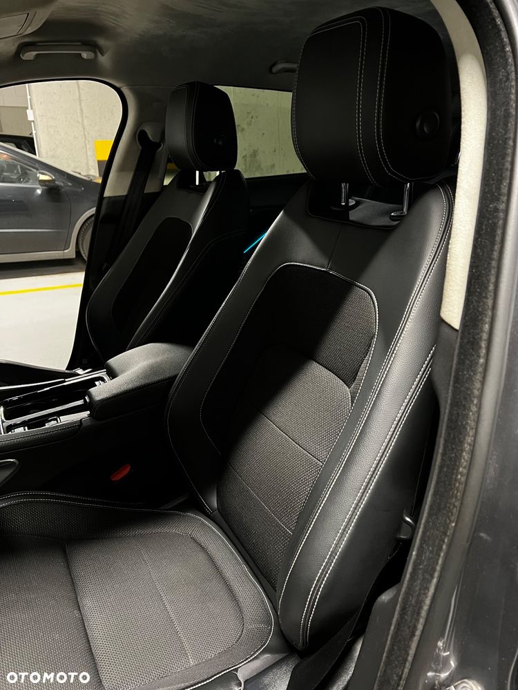 Jaguar F-Pace 2.0 i4D AWD R-Sport - 5