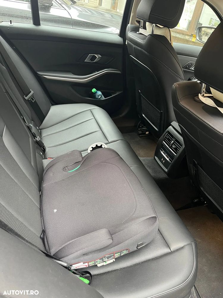 BMW Seria 3 330e xDrive AT PHEV - 6