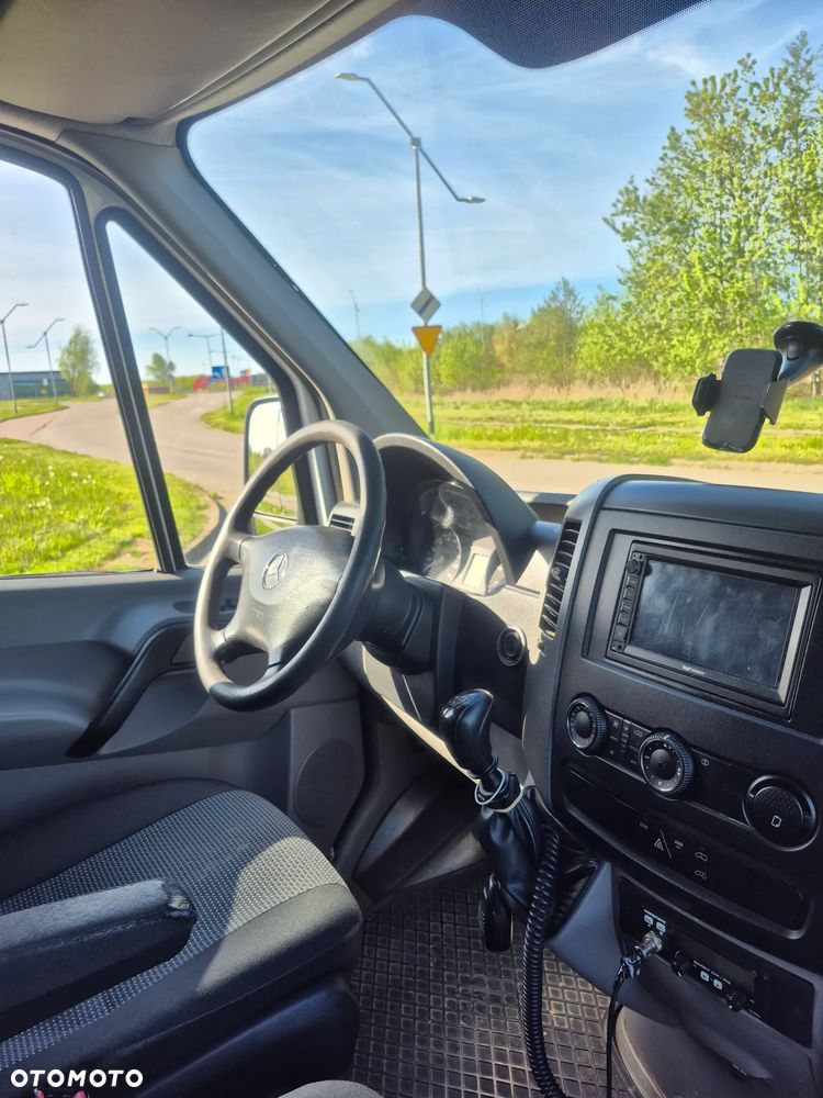 Mercedes-Benz SPRINTER - 14