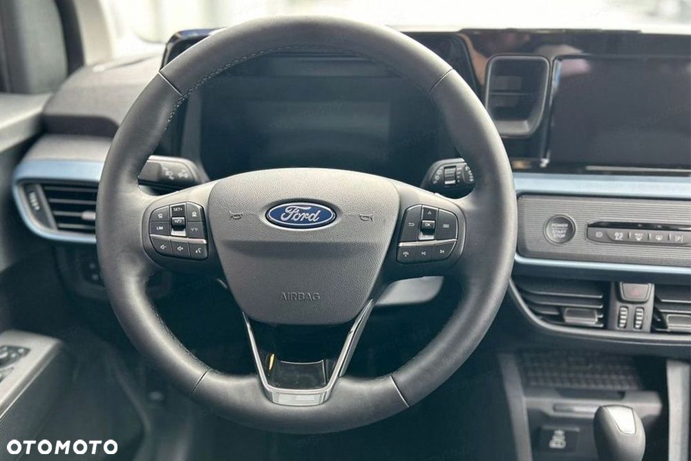 Ford Tourneo Courier - 8