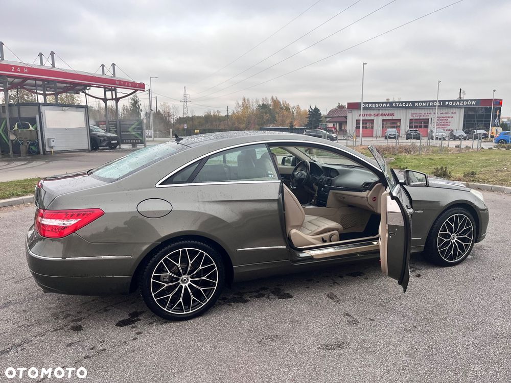 Mercedes-Benz Klasa E 350 CDI BlueEff - 7