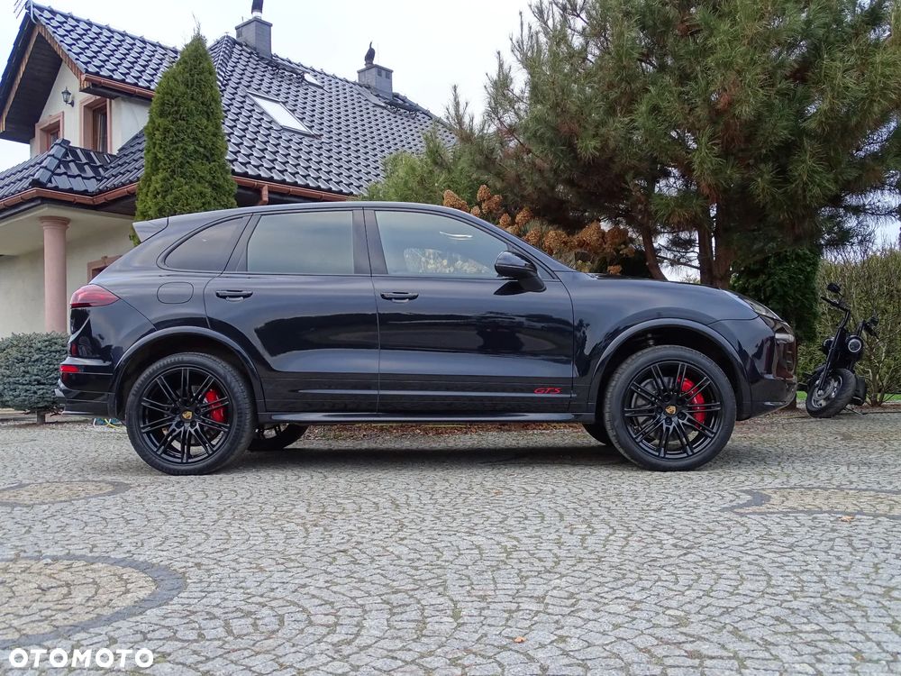 Porsche Cayenne GTS - 39